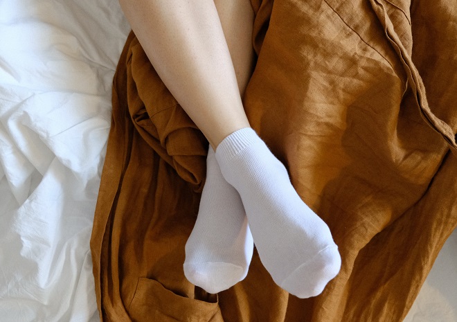 ¿Cómo blanquear calcetines blancos?