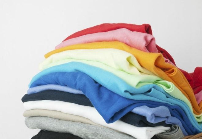 Baño Aliviar Exagerar Cómo lavar la ropa de color, consejos que tienes que saber - Dr. Beckmann  Latinoamérica, expertos en limpieza